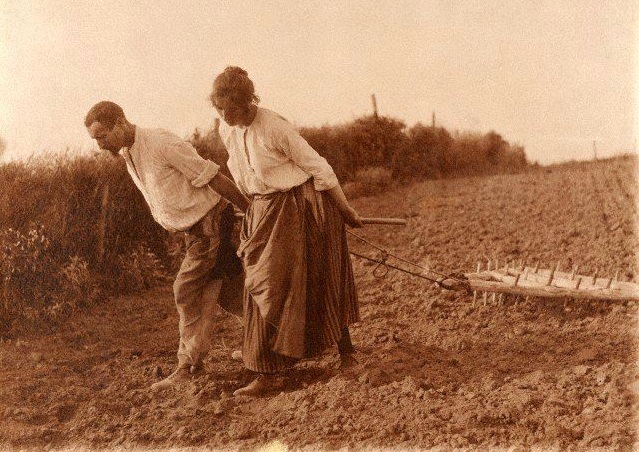 A 95 ÉV MAGÁNY